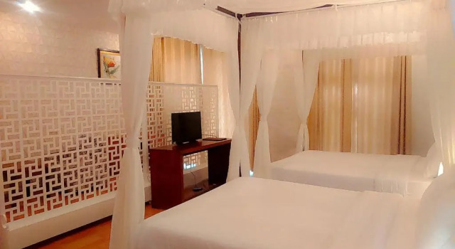 Двухместный номер Deluxe с балконом Anh Dao Mekong 2 Hotel