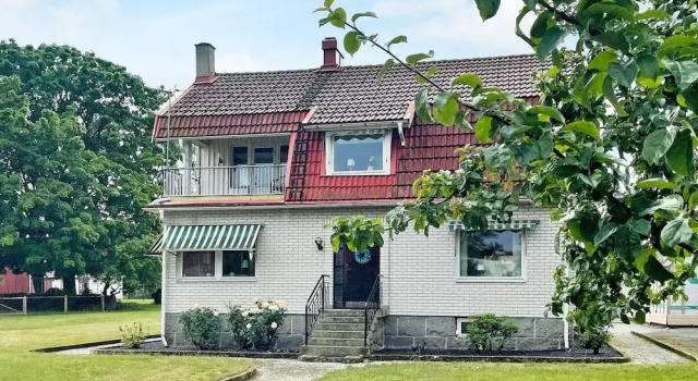 Коттедж 4 Star Holiday Home in Solvesborg