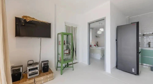 Sunkissed Apartment 1BR Amazing Views by the Sea