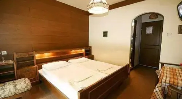 Sporthotel Annaberg, Book Hotel  