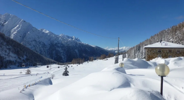 Affittimoderni Ponte Di Legno Pdl14, Boek Appartement Ponte di Legno Adamello Ski