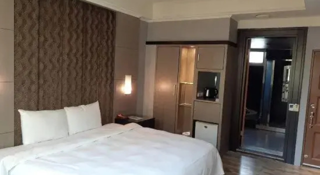 Номер Standard Beveriy Garden Motel