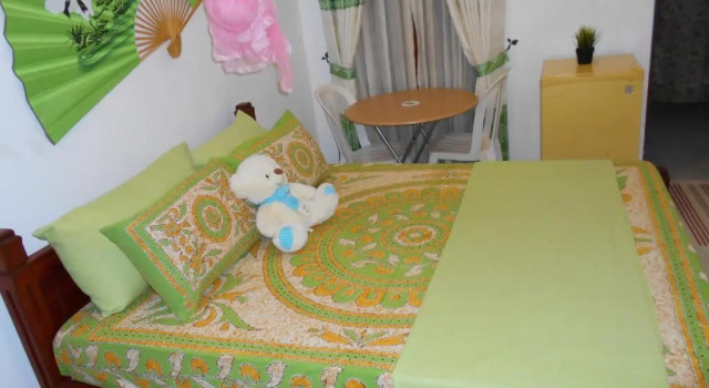 Nadee Villa 7, Забронировать Вилла Отели Западной провинции с завтраком, Завтраки