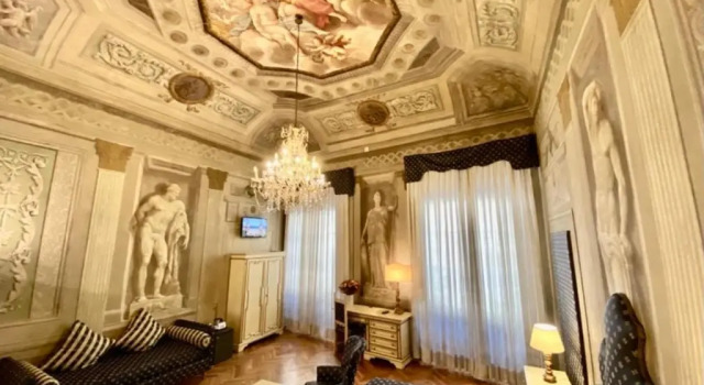 Трёхместный номер Superior Hotel Martelli