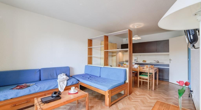 Maeva Le Port-les Hébrydes, Réserver Hôtel Hôtels à Corbières avec parking, Parking