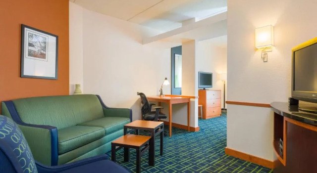 Студия Fairfield Inn & Suites Lock Haven