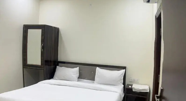 Номер Deluxe Hotel The Majestic Taj