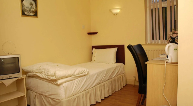 New Central Guest House, Забронировать Гостевой дом Отели Англии с завтраком, Завтраки