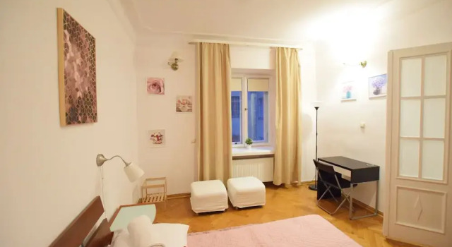 Люкс Deluxe Elegant Apartment Universitas