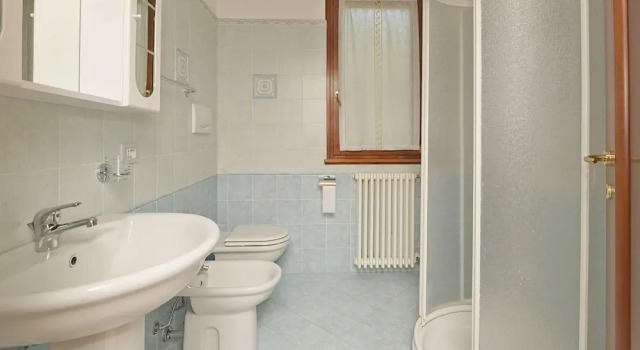 2 Bedrooms Apartment with balcony Infinity