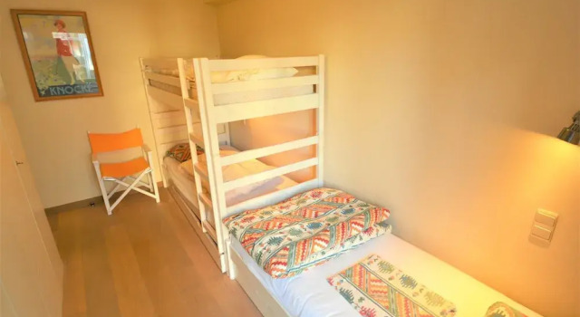 Apartment in Seaside Bruges With Balcony