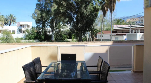 Apartamentos Carlton VyB