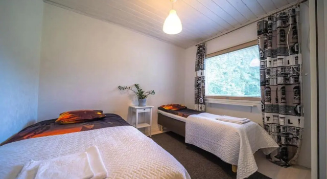 Villa ArcticFox Rovaniemi, Buchen Sie Villa Hotels in Lappland mit Parkplatz, Parkplätze