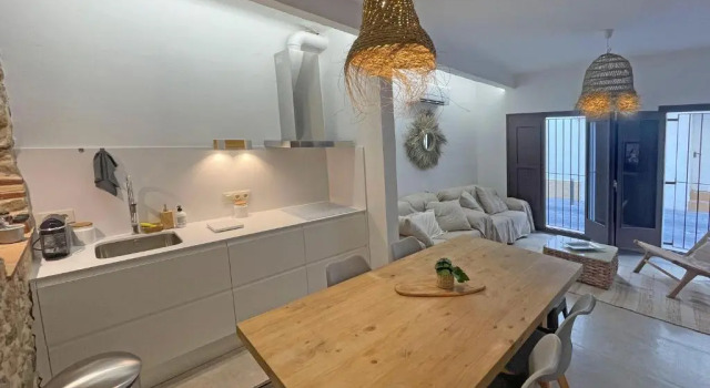 Casa de Pescadores, Забронировать Отель Ла-Эскала Alt Empordà, рядом с Les Barques Beach