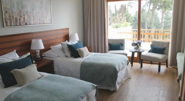 Hotel Marbella Resort, Rezerwuj Ośrodek wypoczynkowy Hotele 4-gwiazdkowe w Valparaíso, 4*