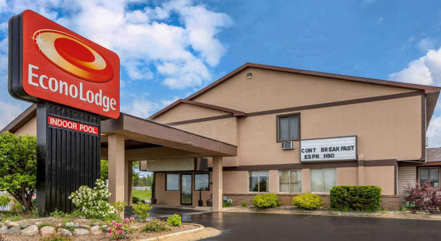 Econo Lodge Traverse City, Rezerwuj Mini-hotel Traverse City Michigan