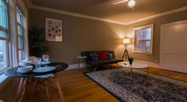 Downtown Historic Condo With Long Term Stay Discounts!