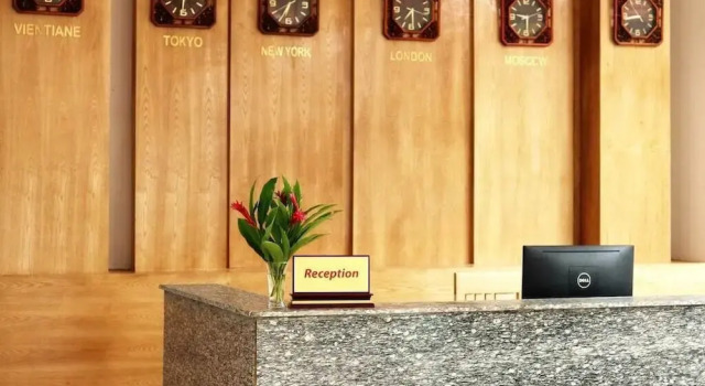 V Central Hotel
