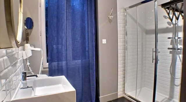 Номер Comfort Hôtel 19Cent