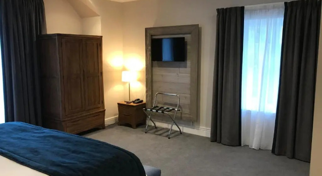 Номер Superior Heywood Spa Hotel