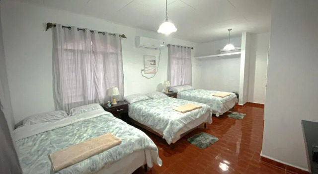 Villa Zorzal, Reservar Vila Hotéis em Cortés com piscina, Piscina