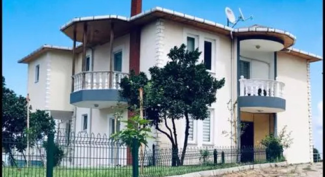 Sadik Villa (Sea View 4 Bedrooms and 4 Bathrooms), Забронировать Вилла Касусту Trabzon Region