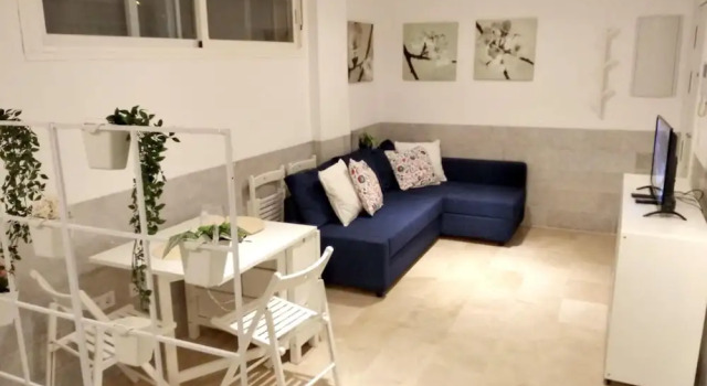 Studio in Málaga, with Wonderful City View And Wifi, Забронировать Апартаменты/квартира Малага - центр Малага, рядом с Музей Кармен Тиссен