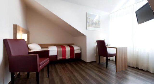 Номер Standard Adolphs Hotel