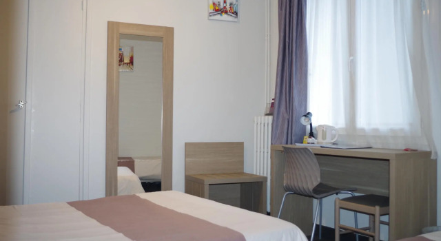 Двухместный номер Comfort The Originals City, Hôtel Le Savoy, Caen