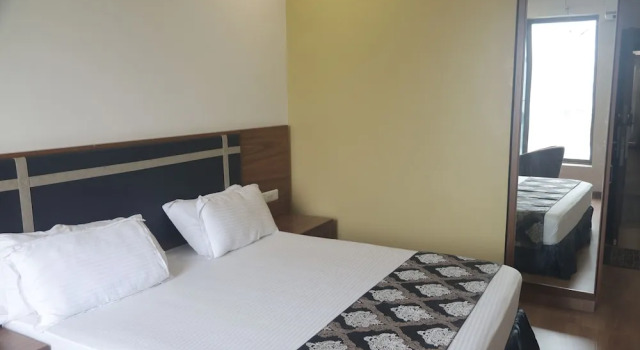 Heaven7 Hotel & Resort