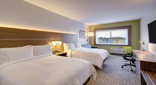 Holiday Inn Express & Suites Charlotte Southwest by IHG, Забронировать Отель Отели Шарлотте с парковкой, Парковка