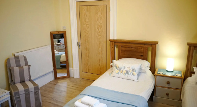 Cartref Guest House, Rezervasyon Misafirhane Merseyside otoparklı oteller, Otopark