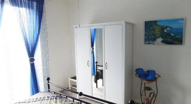 Коттедж c 1 комнатой Appartamento due sorelle