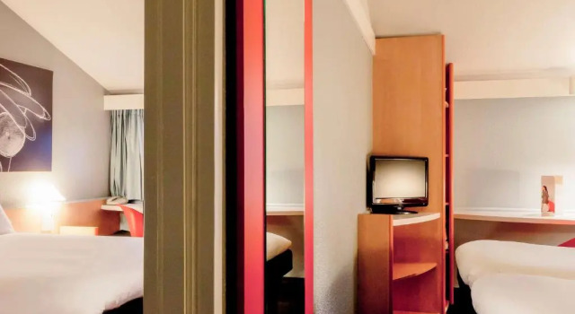 Люкс ibis Lyon Nord