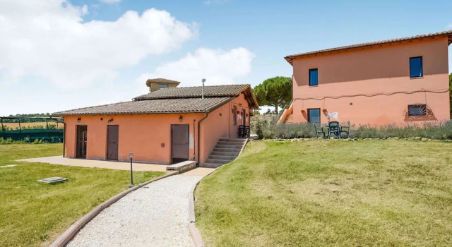 Коттедж Comfort с 2 комнатами Vibrant Holiday Home in Castiglione del Lago