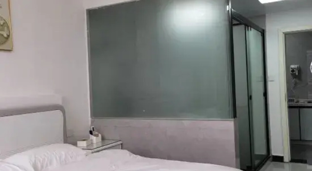 Люкс Business Lijing Homestay (Guilin High-Speed Rail North Station)