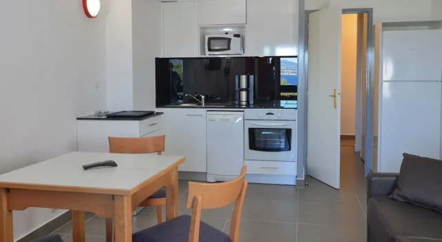 Апартаменты с 2 комнатами с балконом VVF Résidence Saint-Cyr-sur-Mer