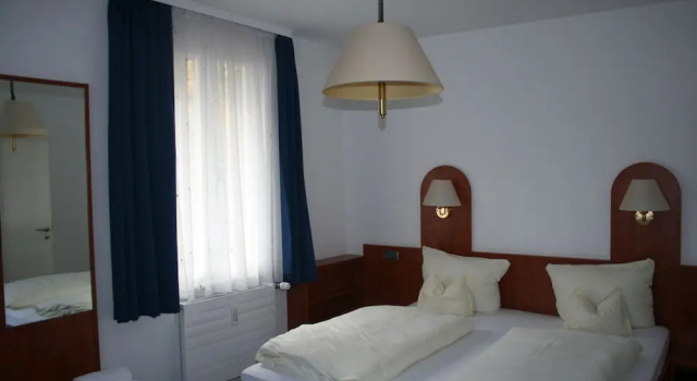 Апартаменты Gästehaus Zur Lilie