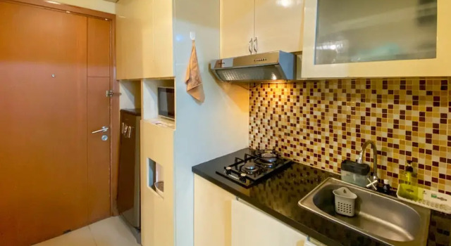 Апартаменты Cozy Stay And Tidy Studio Apartment Woodland Park Residence