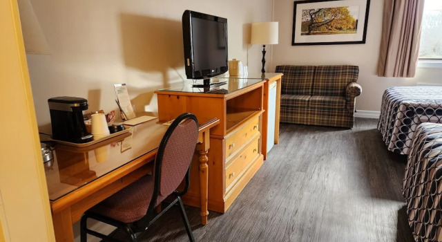 McIntosh Country Inn & Conference Centre in Canada, Varaa Hotelli  