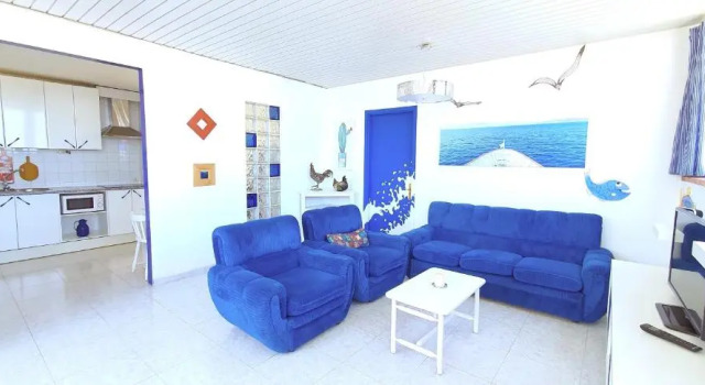 Puerto San Telmo Beach, Забронировать Отель Отели Пуэрто-де-ла-Крус с парковкой, рядом с Комплекс бассейнов Лаго-Мартианес, Парковка