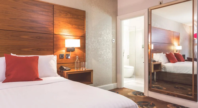 Номер Luxury Dukes at Queens Boutique Hotel