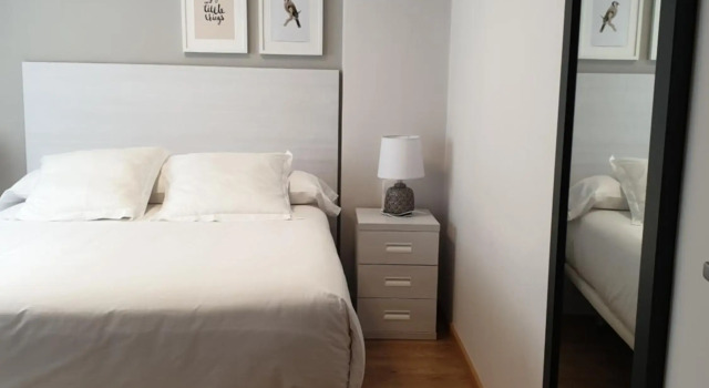 APARTAMENTOS PORTA NOVA, Забронировать Апартаменты/квартира Луго Lugo Province, рядом с Центр исследования римских муров