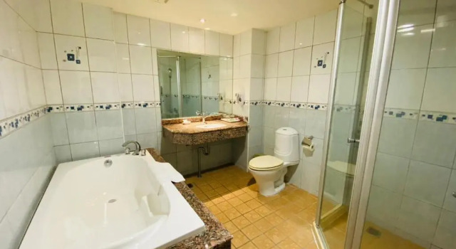 Четырёхместный номер Classic East Coast Hotel