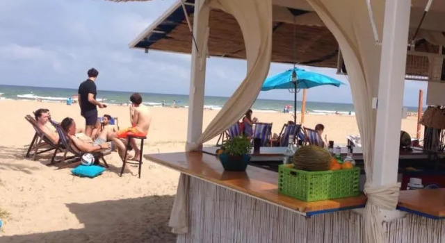 Apto con piscina en la playa cerca de VLC con AC, Забронировать Отель Пляж 