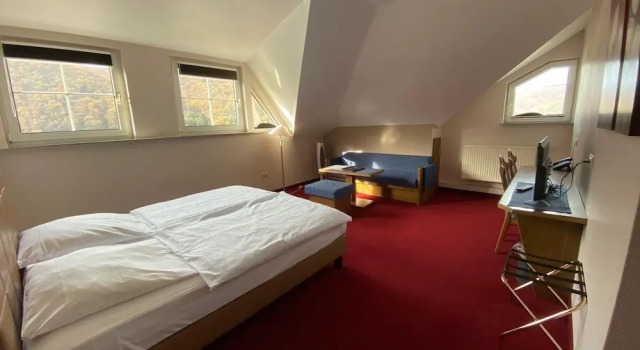 Двухместный семейный номер Standard Hotel Zwei Mohren