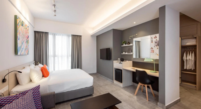 Люкс The Canvas Hotel