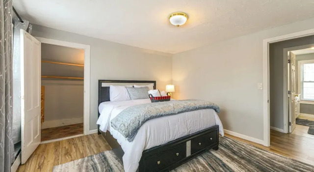Home Near Skiing & Downtown Worcester, Забронировать Отель Отели Вустер 3 звезды, рядом с UMass Memorial Medical Center - Hahnemann Campus, 3*