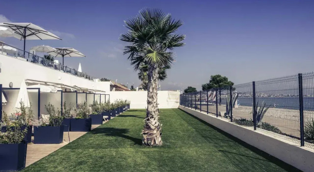 Двухместный номер Privilege с видом на море Mercure Villeneuve Loubet Plage