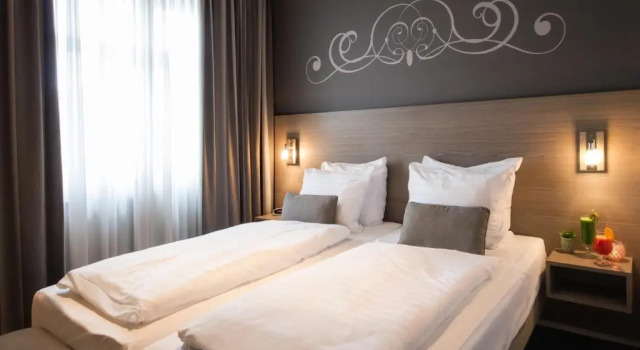 Двухместный номер Comfort Grand Hotel Monopole